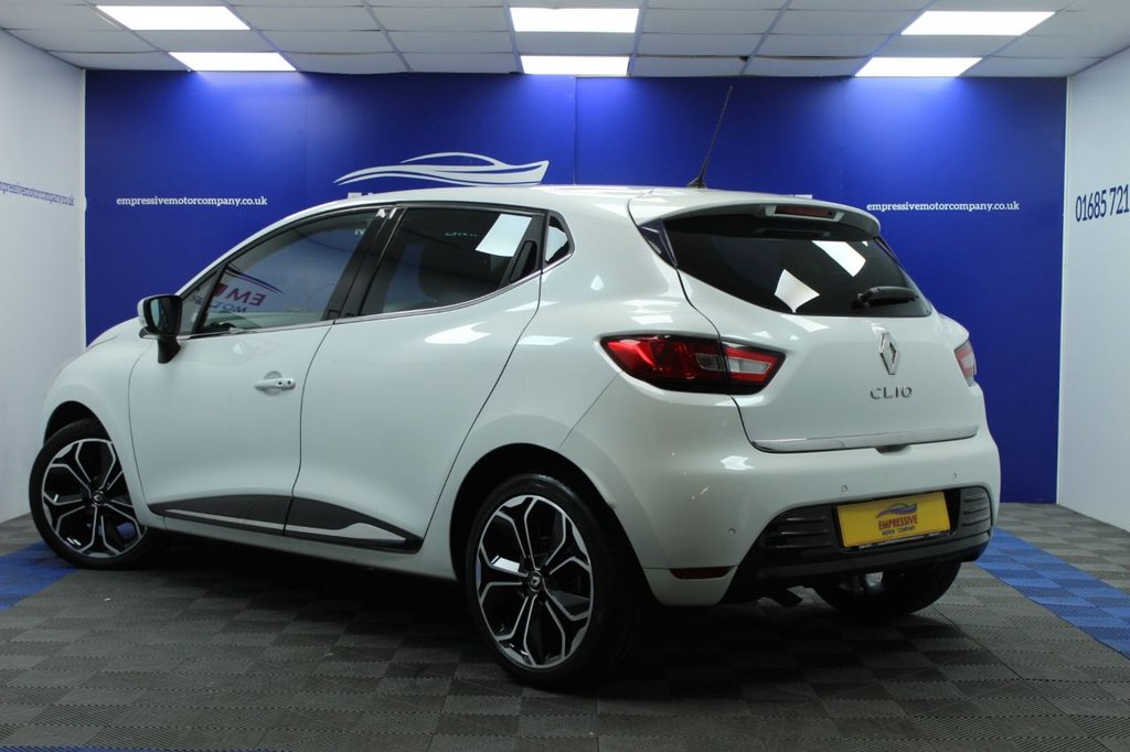 Used Renault Clio 2018 for sale - 76647735: Photo 3