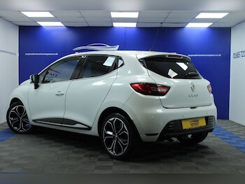 Used Renault Clio 2018 for sale - 76647735: Photo