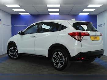 Used Honda HR-V 2017 for sale - 75248270: Photo