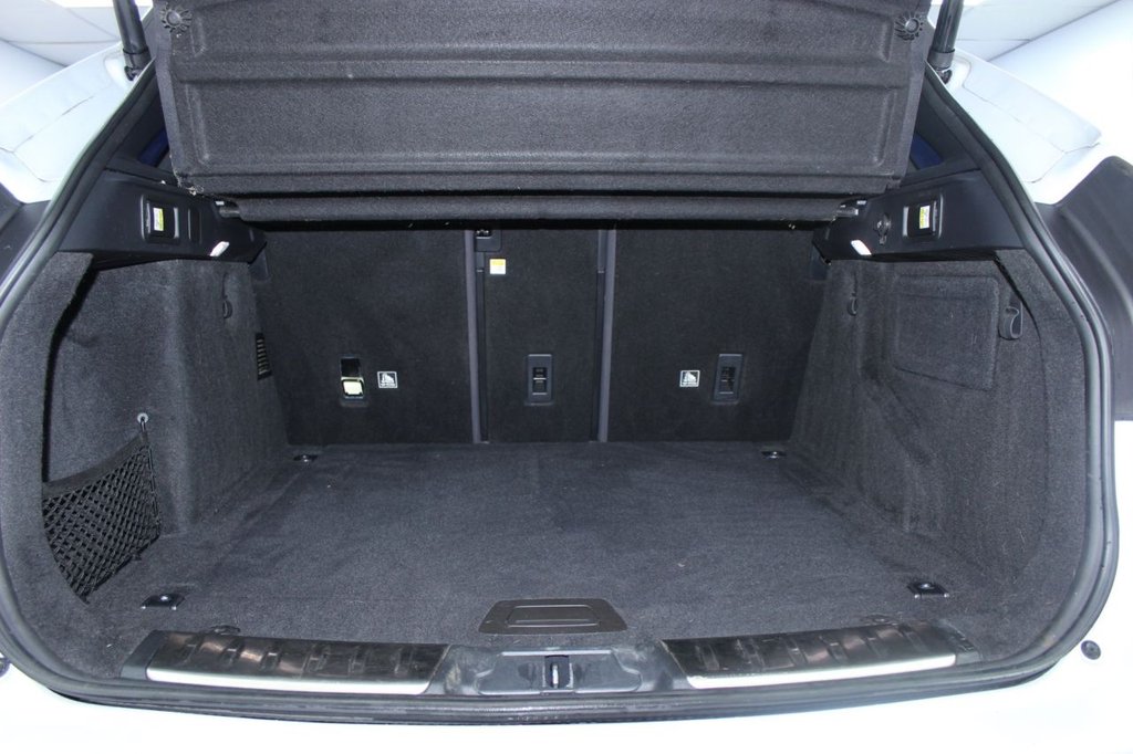 Used Jaguar F-Pace 2019 for sale - 76539619: Photo 10