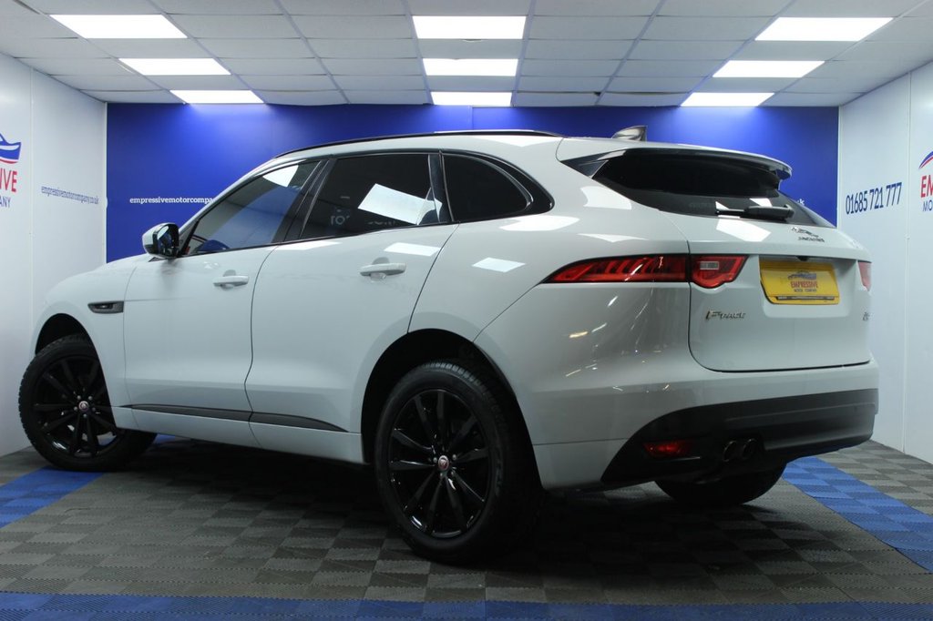 Used Jaguar F-Pace 2019 for sale - 76539619: Photo 3