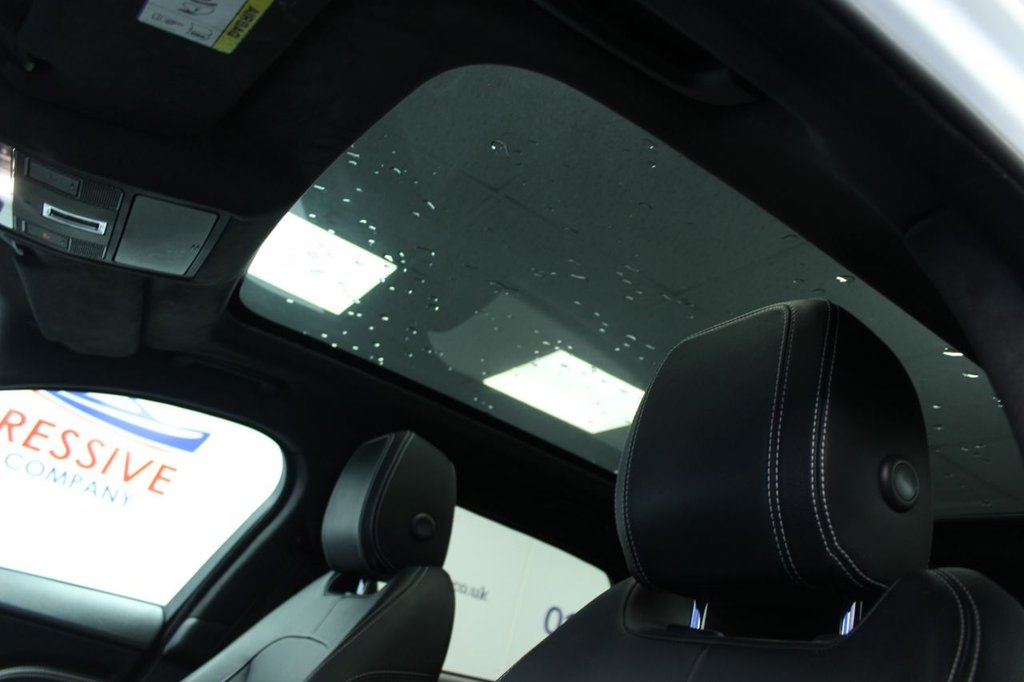 Used Jaguar F-Pace 2019 for sale - 76539619: Photo 7