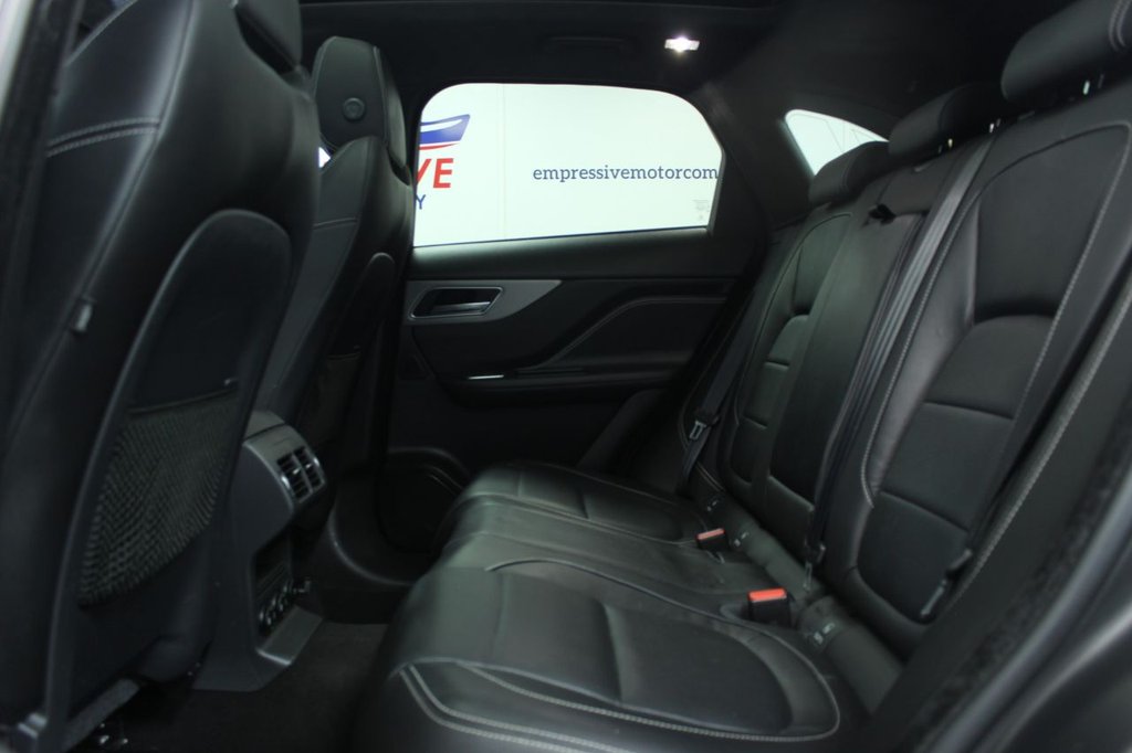 Used Jaguar F-Pace 2019 for sale - 76539619: Photo 9
