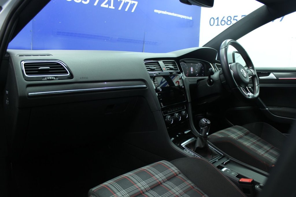 Used Volkswagen Golf 2019 for sale - 77256122: Photo 8