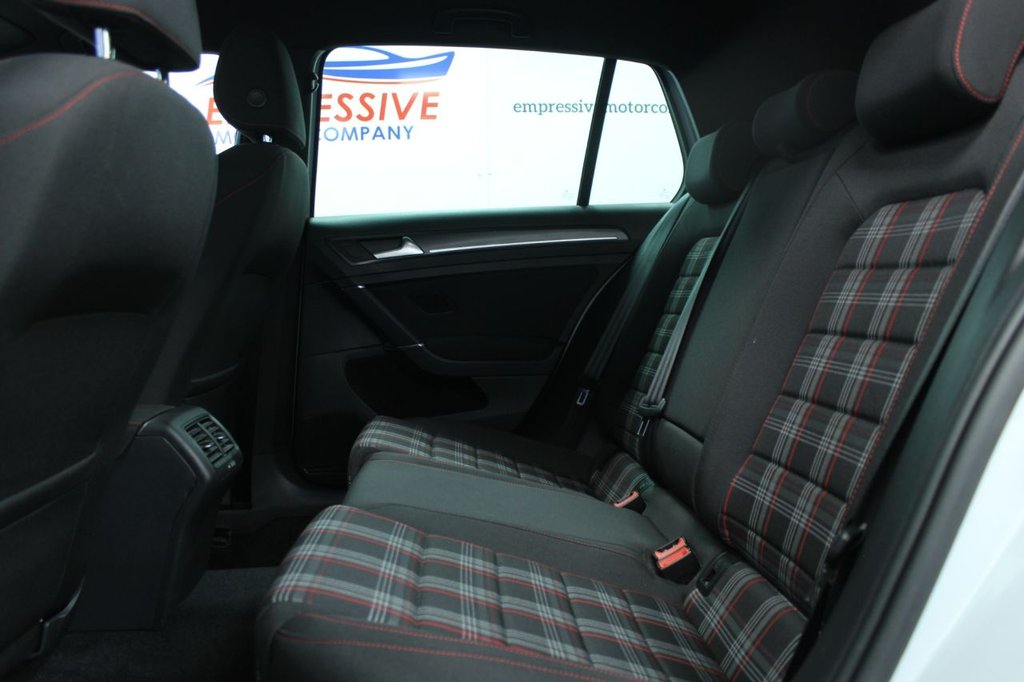 Used Volkswagen Golf 2019 for sale - 77256122: Photo 9