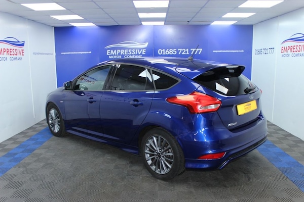 Used Ford Focus 2018 for sale - 74877078: Photo 3