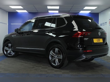 Used Volkswagen Tiguan Allspace 2019 for sale - 79610750: Photo