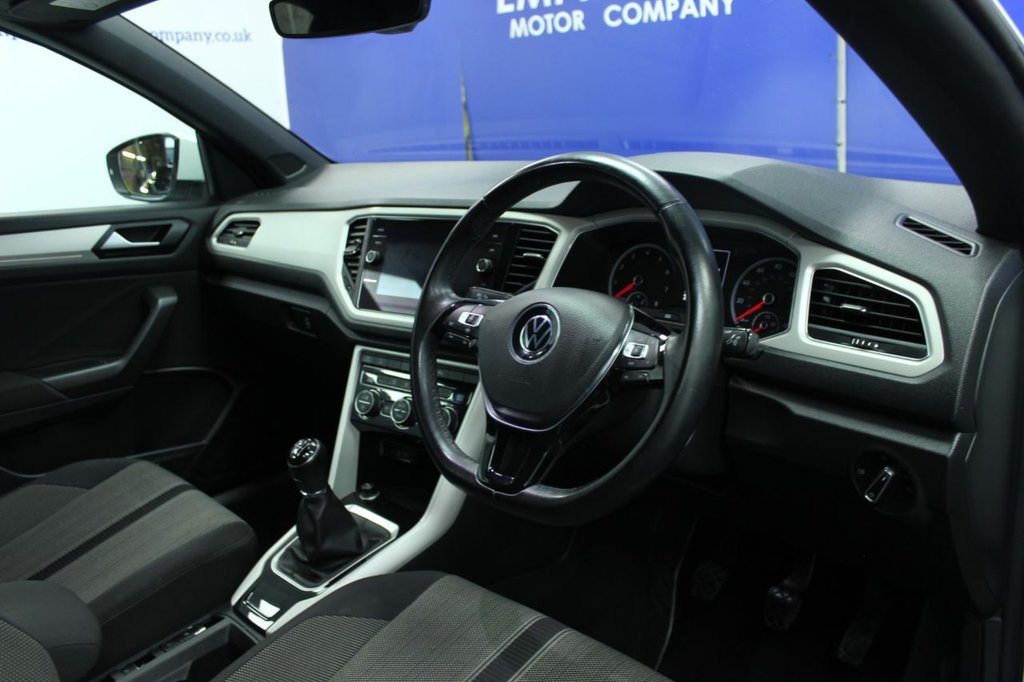 Used Volkswagen T-Roc 2021 for sale - 77627376: Photo 7