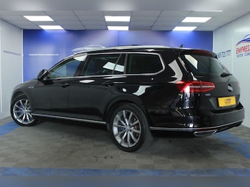 Used Volkswagen Passat 2018 for sale - 79249996: Photo