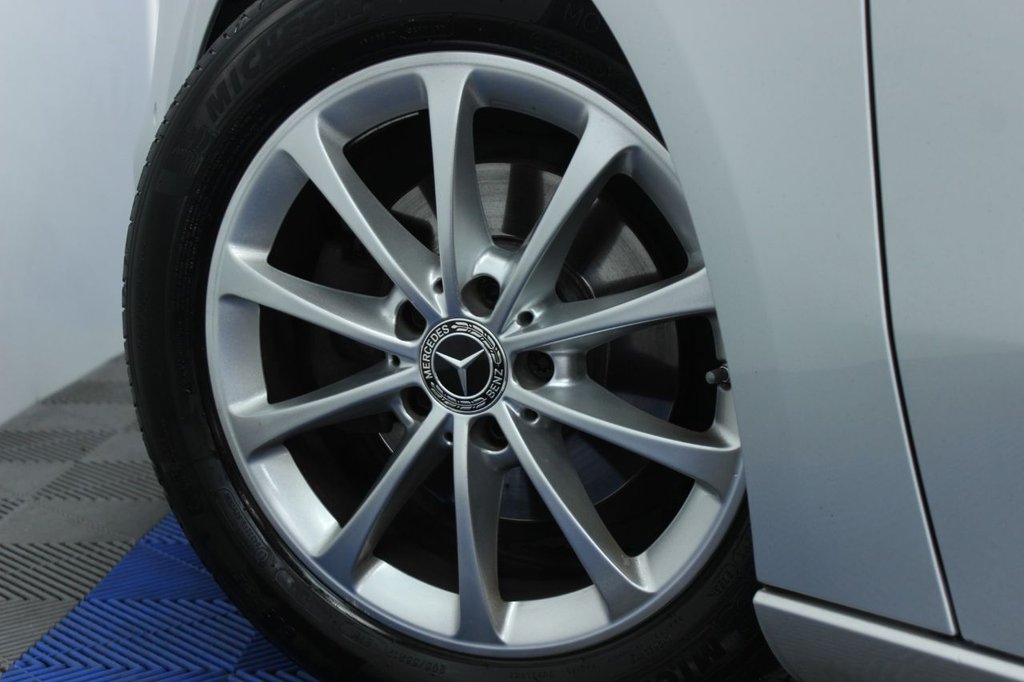 Used Mercedes-Benz A-Class 2018 for sale - 77785924: Photo 5