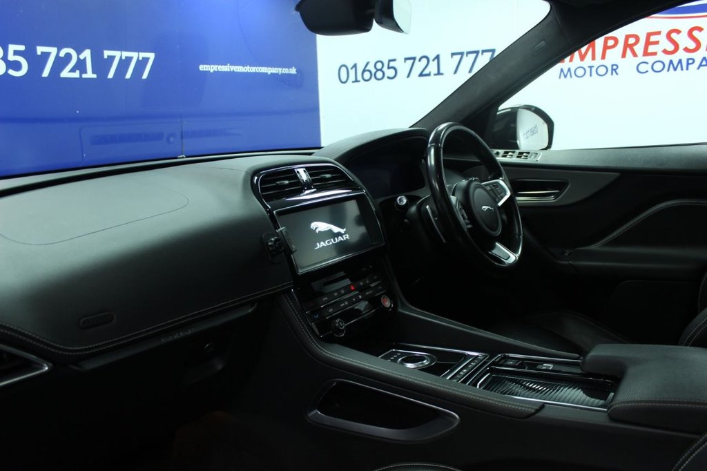 Used Jaguar F-Pace 2020 for sale - 77785919: Photo 9