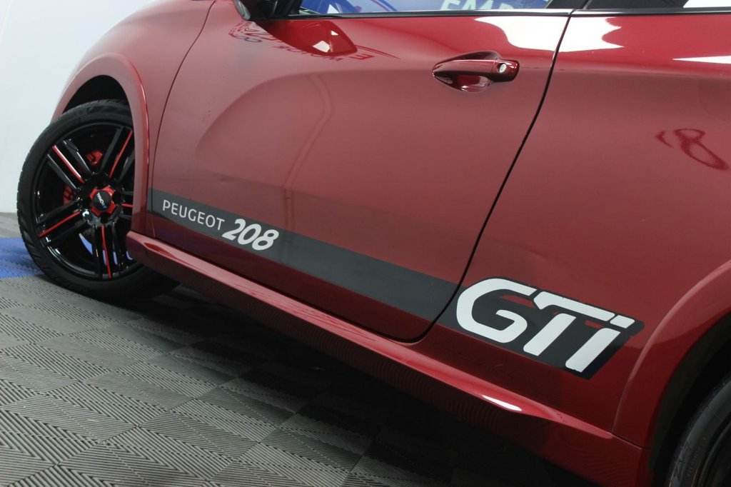 Used Peugeot 208 2016 for sale - 77075461: Photo 4