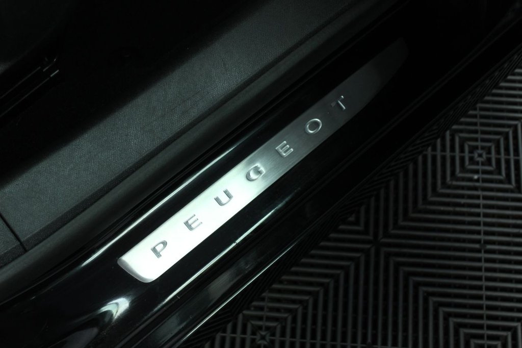 Used Peugeot 308 2019 for sale - 77075516: Photo 8