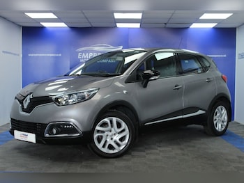 Used Renault Captur 2016 for sale - 77121376: Photo
