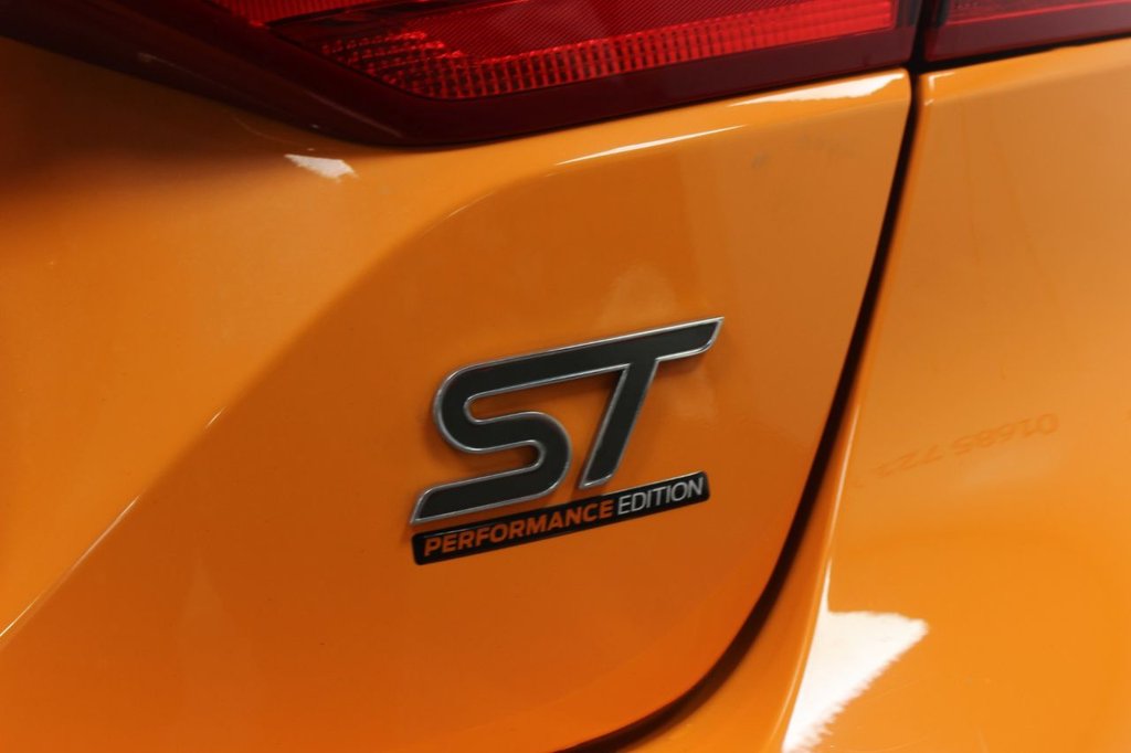 Used Ford Fiesta 2020 for sale - 77355765: Photo 4