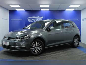 Used Volkswagen Golf 2018 for sale - 75929614: Photo