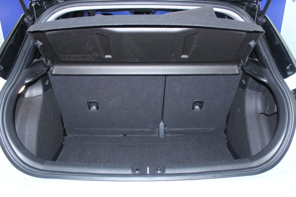 Used Hyundai i20 2019 for sale - 77218603: Photo 9