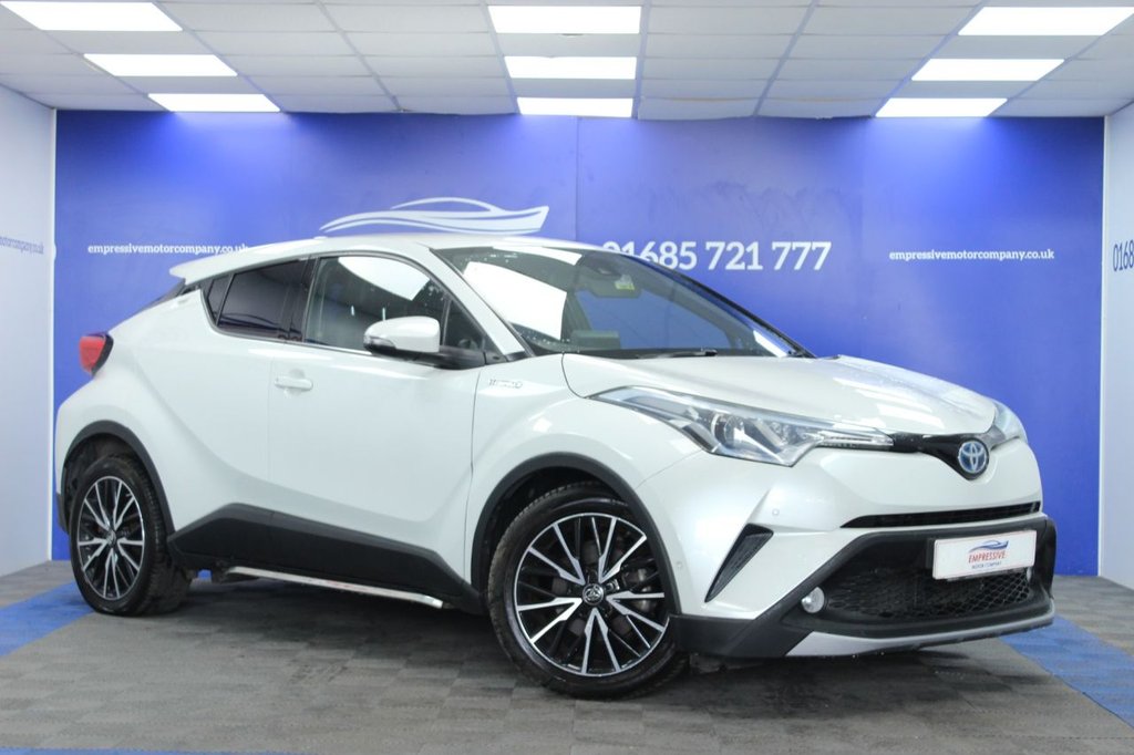 Used Toyota C-HR 2017 for sale - 76429736: Photo 2