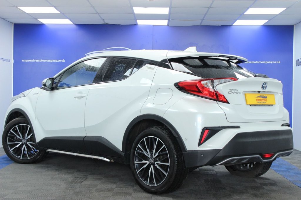 Used Toyota C-HR 2017 for sale - 76429736: Photo 4