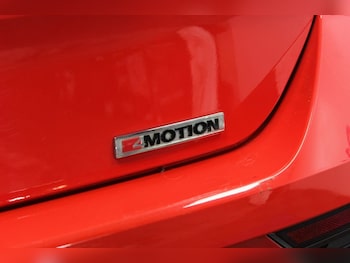 Used Volkswagen T-Roc 2019 for sale - 77010155: Photo