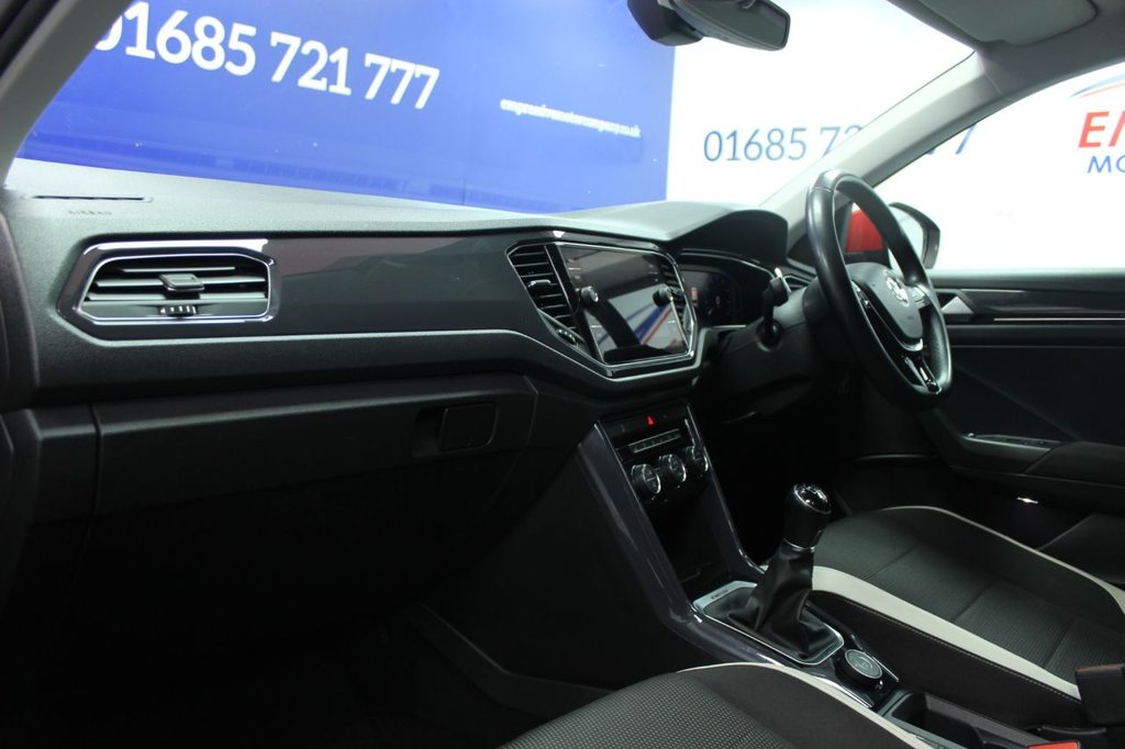 Used Volkswagen T-Roc 2019 for sale - 77010155: Photo 7