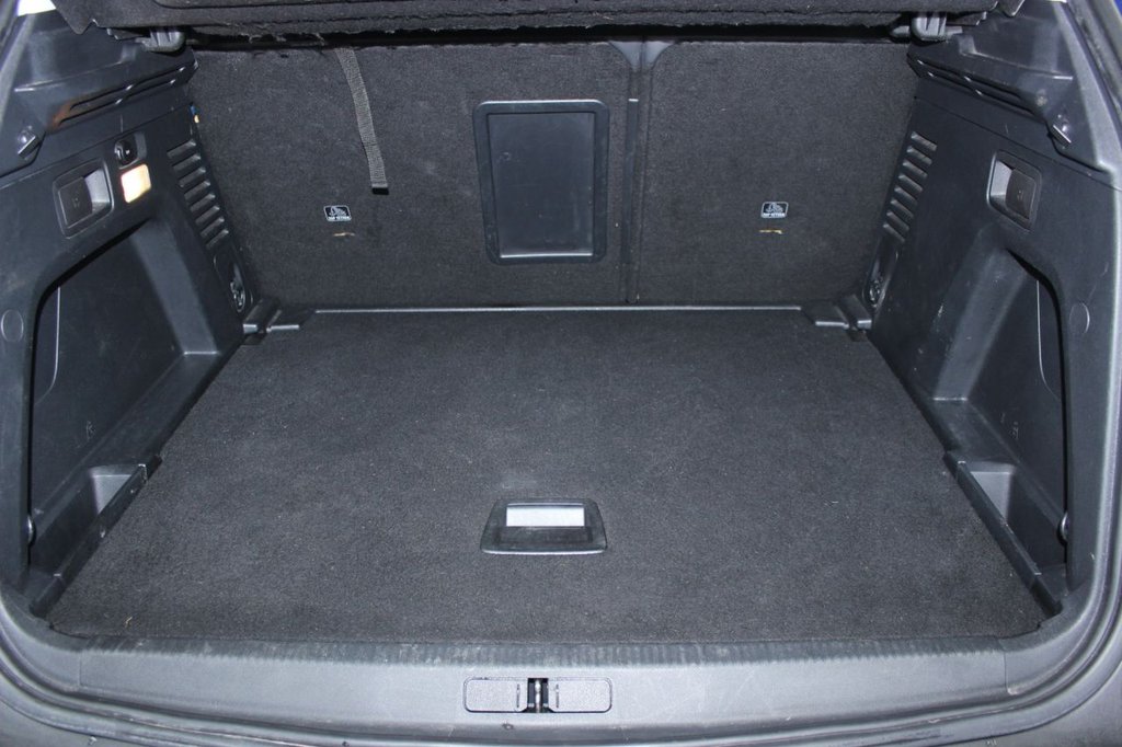 Used Peugeot 3008 2018 for sale - 77880097: Photo 10