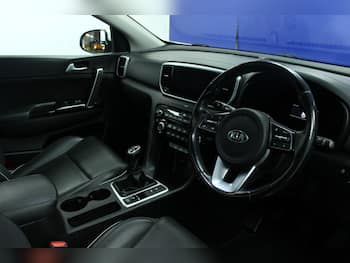 Used Kia Sportage 2020 for sale - 79812100: Photo