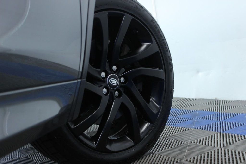 Used Land Rover Discovery Sport 2018 for sale - 76105596: Photo 3