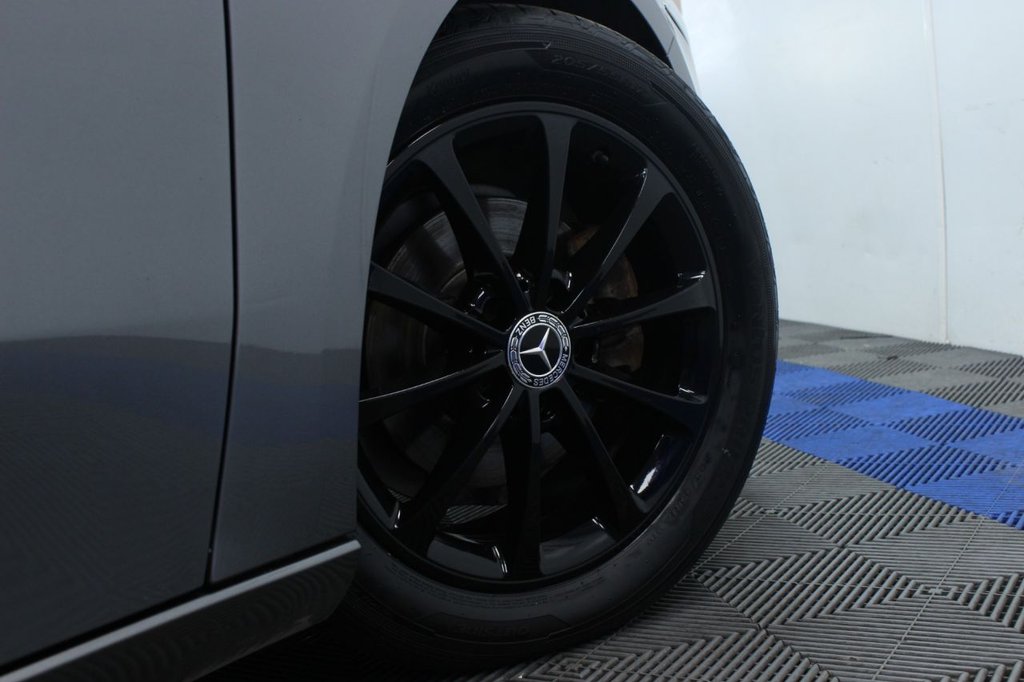 Used Mercedes-Benz A-Class 2018 for sale - 77583217: Photo 3