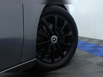 Used Mercedes-Benz A-Class 2018 for sale - 77583217: Photo