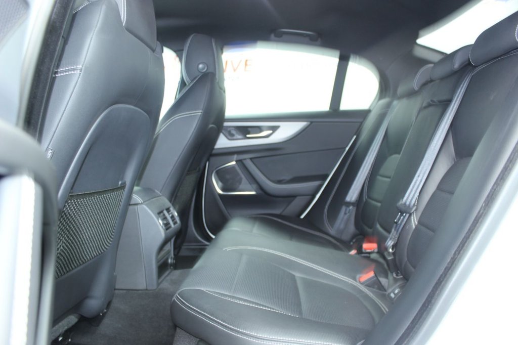 Used Jaguar XE 2020 for sale - 77841363: Photo 10