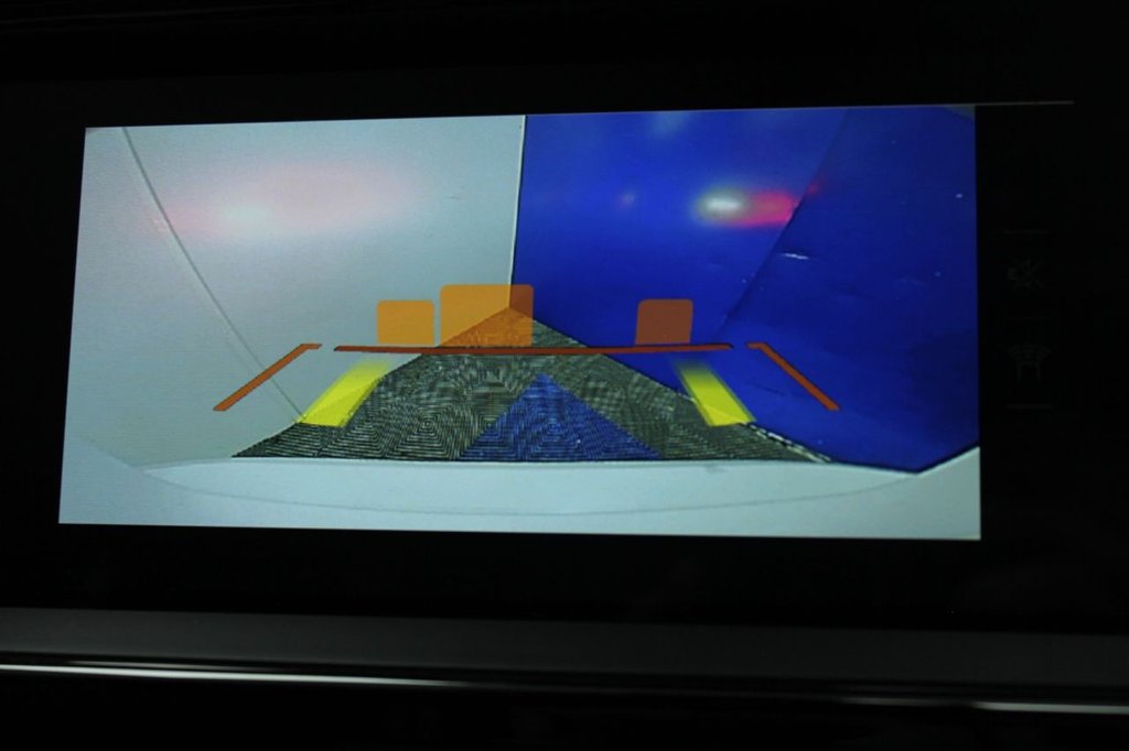 Used Jaguar XE 2020 for sale - 77841363: Photo 7