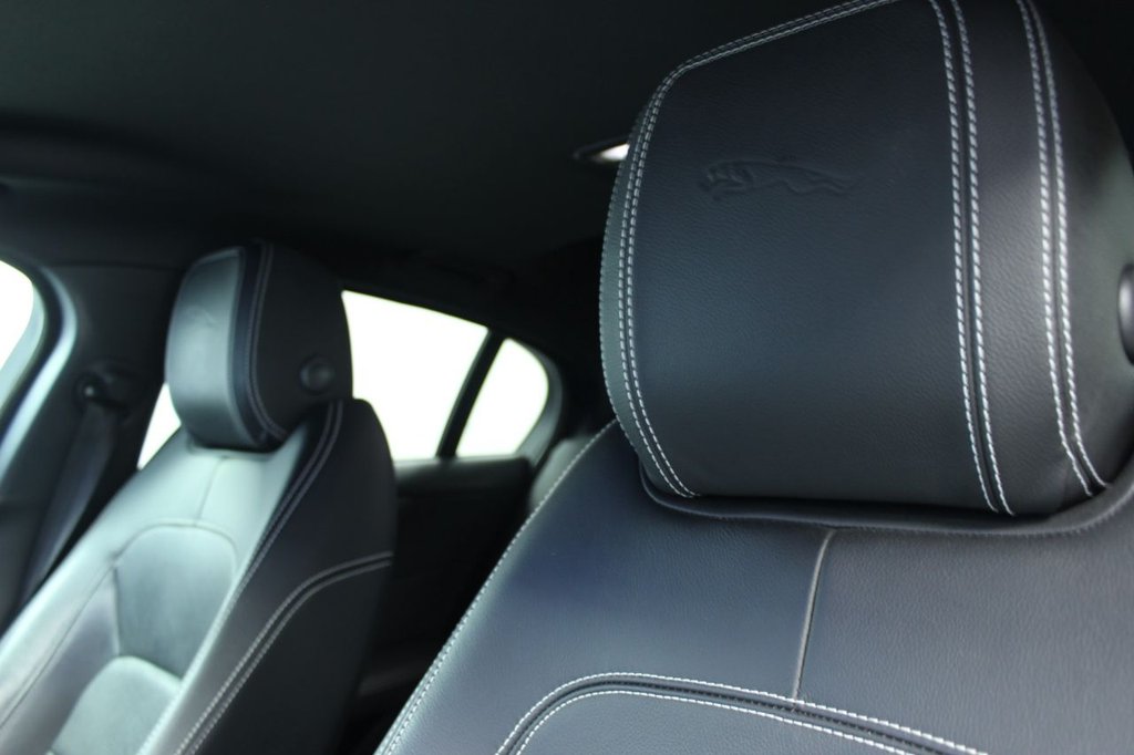 Used Jaguar XE 2020 for sale - 77841363: Photo 8