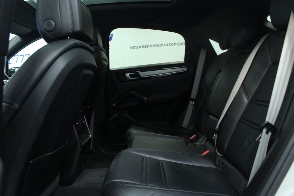 Used Porsche Cayenne 2022 for sale - 77333010: Photo 12