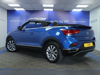 Used Volkswagen T-Roc 2021 for sale - 79530082: Photo
