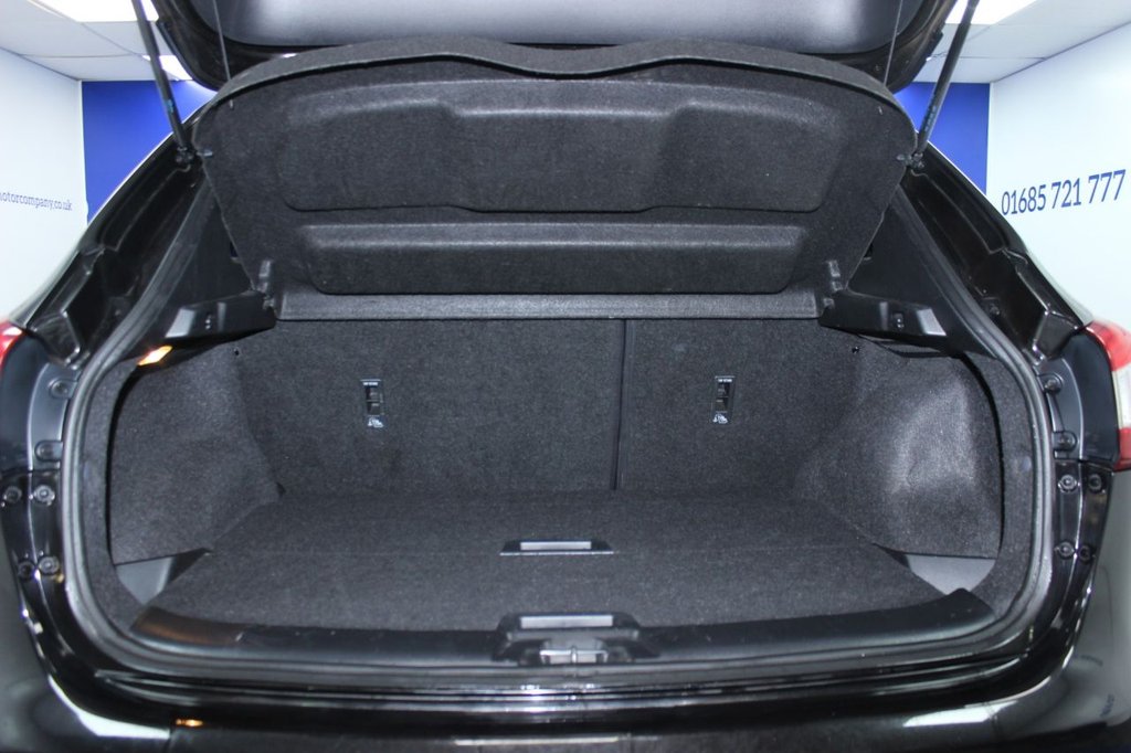 Used Nissan Qashqai 2014 for sale - 75992574: Photo 9