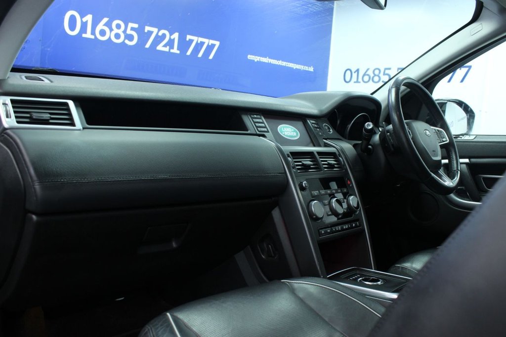 Used Land Rover Discovery Sport 2017 for sale - 77263162: Photo 8