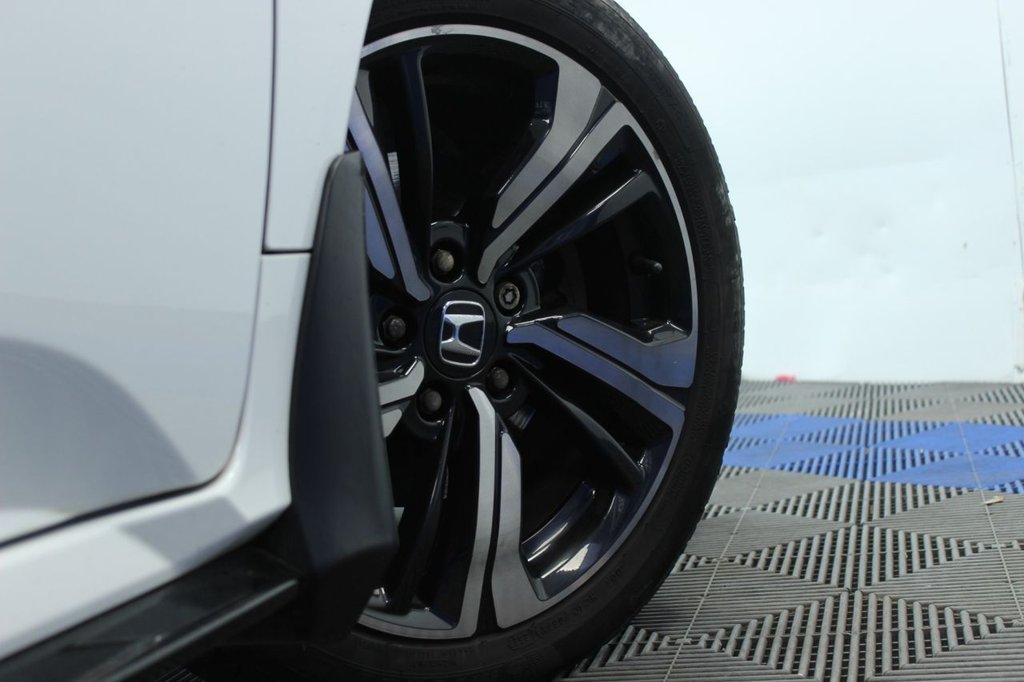 Used Honda Civic 2019 for sale - 78088438: Photo 2