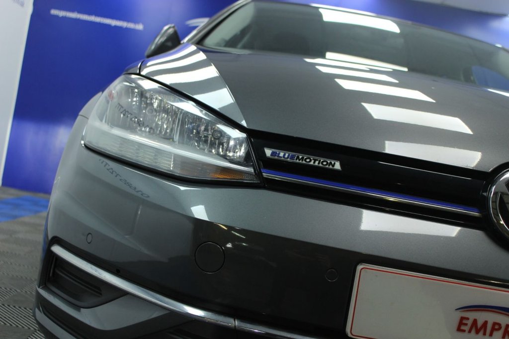 Used Volkswagen Golf 2018 for sale - 77372861: Photo 4