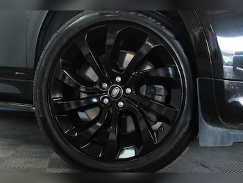 Used Land Rover Discovery Sport 2020 for sale - 79187156: Photo