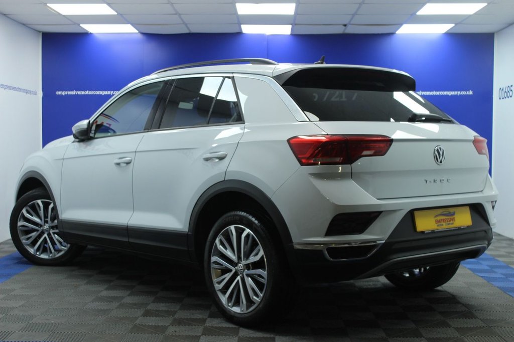 Used Volkswagen T-Roc 2018 for sale - 77218635: Photo 4