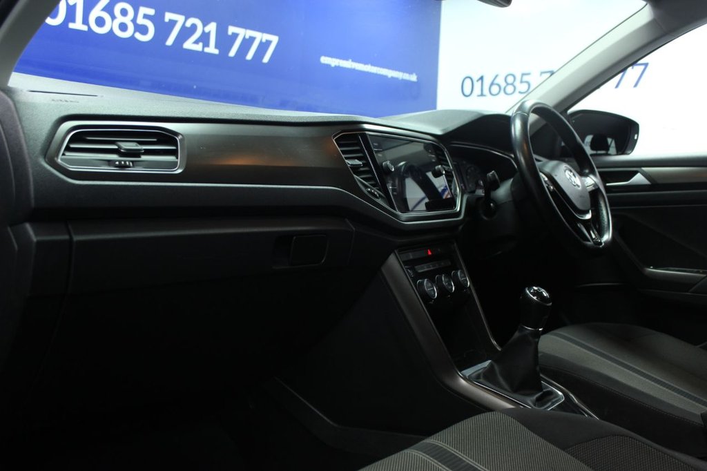 Used Volkswagen T-Roc 2018 for sale - 77218635: Photo 7