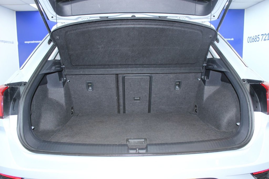 Used Volkswagen T-Roc 2018 for sale - 77218635: Photo 9