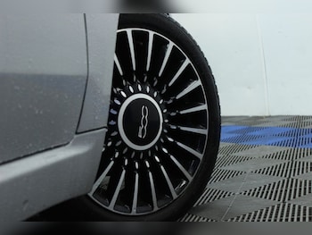 Used Fiat 500 2021 for sale - 77388770: Photo