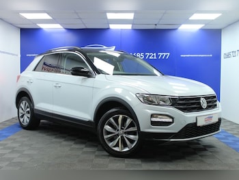 Used Volkswagen T-Roc 2019 for sale - 76574718: Photo