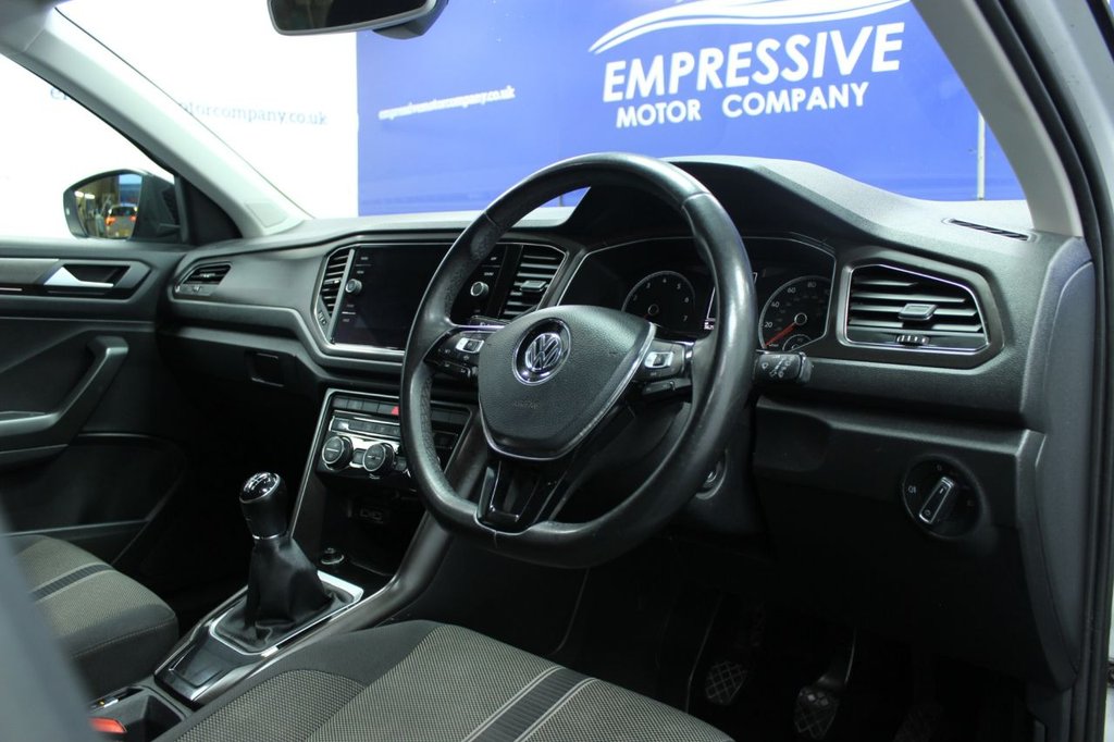 Used Volkswagen T-Roc 2019 for sale - 76574718: Photo 6