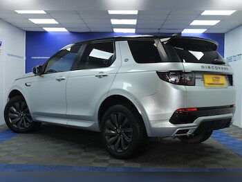 Used Land Rover Discovery Sport 2019 for sale - 77010176: Photo