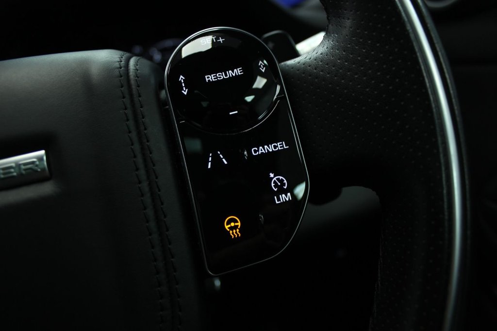 Used Land Rover Range Rover Evoque 2019 for sale - 77256149: Photo 8