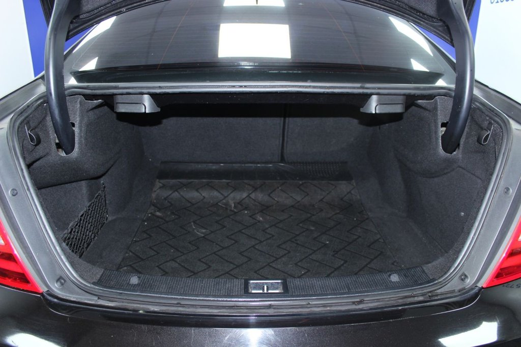 Used Mercedes-Benz C Class 2012 for sale - 76731155: Photo 7