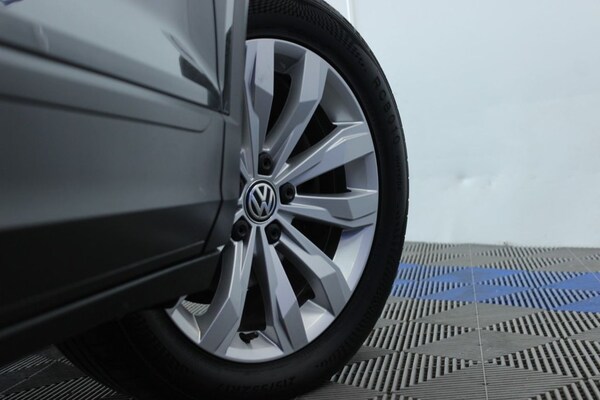Used Volkswagen T-Roc 2019 for sale - 75487299: Photo 3